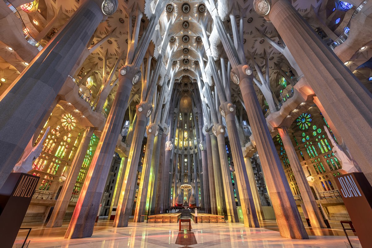 Sagrada Familia Interior Columns