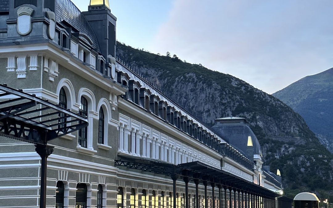 The Barcelona Feeling on holidays – Canfranc Train Station
